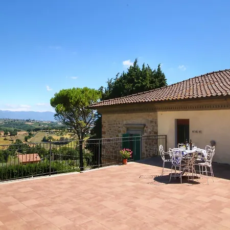 Holiday home In Gualdo Near Trasimeno *