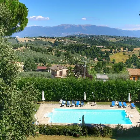 Holiday home In Gualdo Near Trasimeno