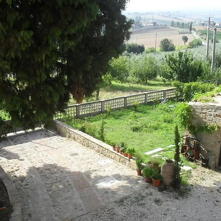 In Gualdo Near Trasimeno 度假居 *
